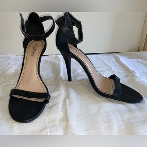 Women’s Heels, Size 10